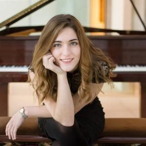 ANA SENN. CONCIERTO DE PIANO